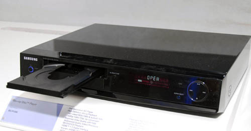 Samsung готовит Blu-ray плеер второго поколения к марту месяцу Samsung готовит Blu-ray плеер второго поколения к марту месяцу