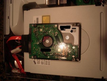 Подключите к Xbox 360 свой винчестер объемом 120 Гб Подключите к Xbox 360 свой винчестер объемом 120 Гб