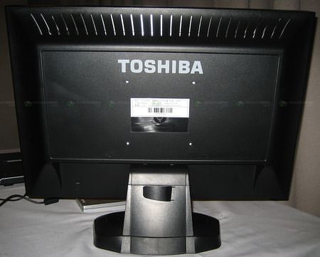 Toshiba: показ пары LCD-экранов серии Tekbright