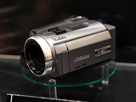 Новые камкордеры Everio GZ-HD5/GZ-HD6 от JVC