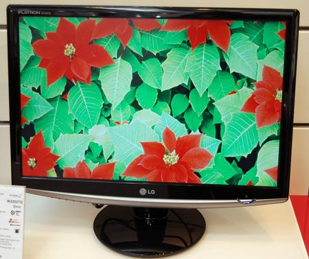 LG показала большие мониторы с матрицами S-IPS