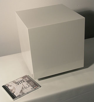 AudioDevelopment Microcube: микро-бас AudioDevelopment Microcube: микро-бас