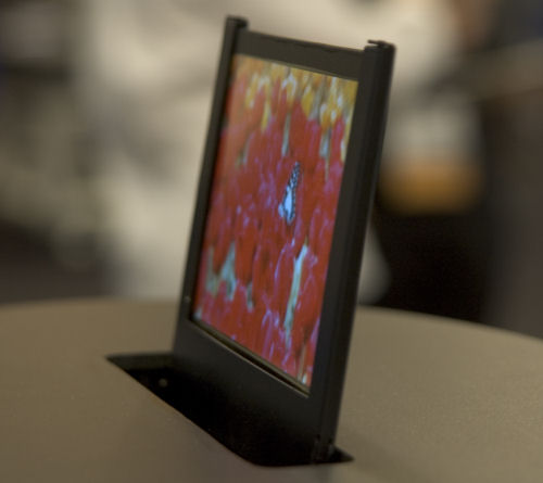 DuPont продлевает жизнь OLED DuPont продлевает жизнь OLED