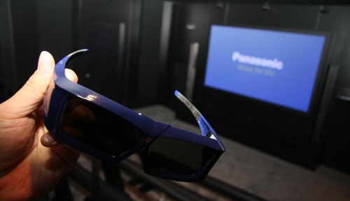 Panasonic + Кэмерон = трёхмерная любовь Panasonic + Кэмерон = трёхмерная любовь