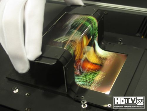 Складные OLED панели на SID 2014 Складные OLED панели на SID 2014