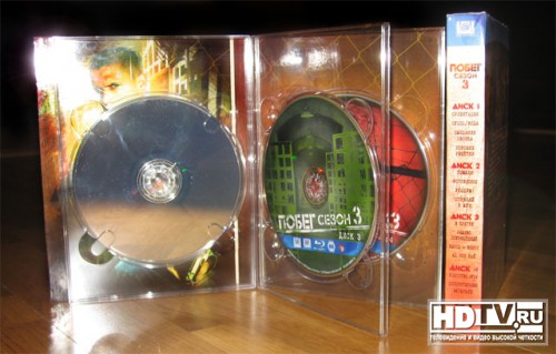  Blu-Ray  . 3 