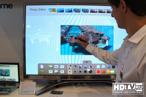   3D  LG Pentouch