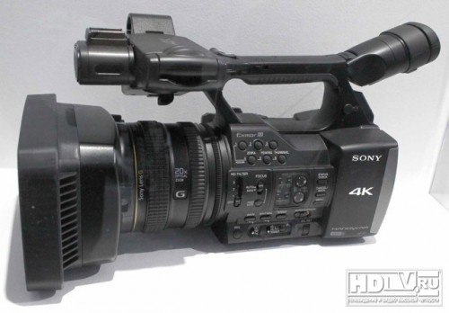 Sony    4K  FDR-AX1
