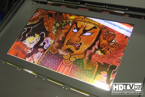 8 OLED  Sharp
