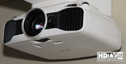  EISA 2014:   Epson EH-TW9200W